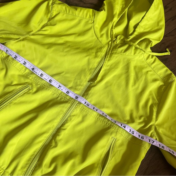 GirlFriend Collective Summit Jacket - Picture 4 of 10